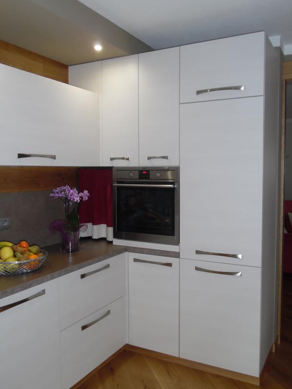 Basi in laminato bianco crema